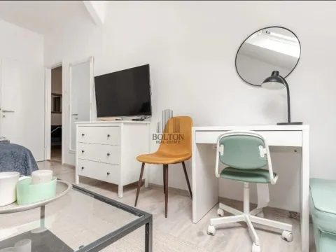 Sale, three bedroom apartment, 82m², Stari Grad, Beograd - image 10