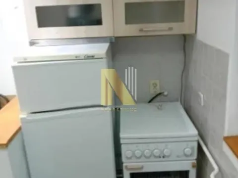 Izdavanje, dvosoban stan, 47m², Detelinara, Novi Sad Sve Podlokacije - image 4