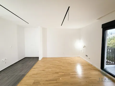 Prodaja, trosoban stan, 90m², Zagorič, Podgorica - image 3