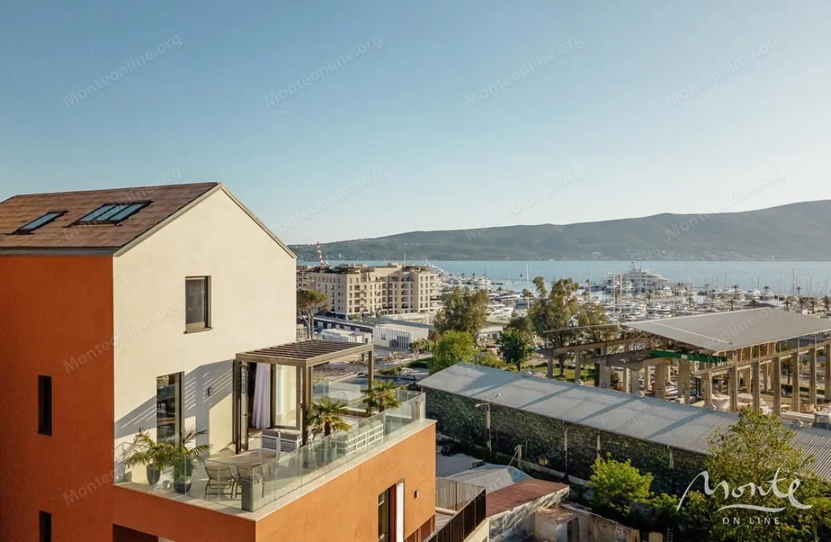 Prodaja, dvosoban stan, 179m², Porto Montenegro, Tivat