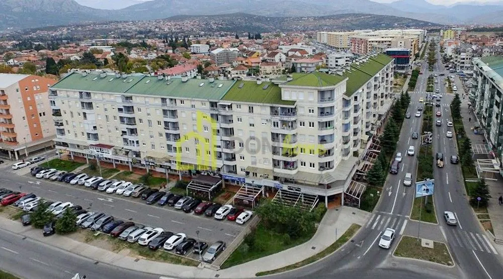 Izdavanje, poslovni prostor, 124m², Stari Aerodrom, Podgorica