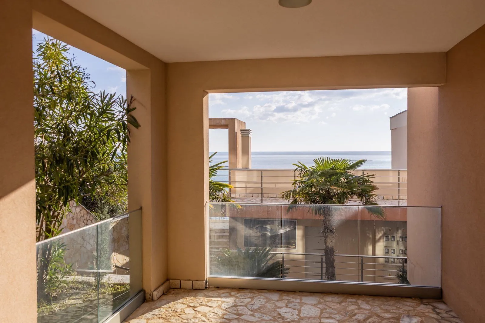 Sale, two bedroom apartment, 75m², Dobre Vode, Bar