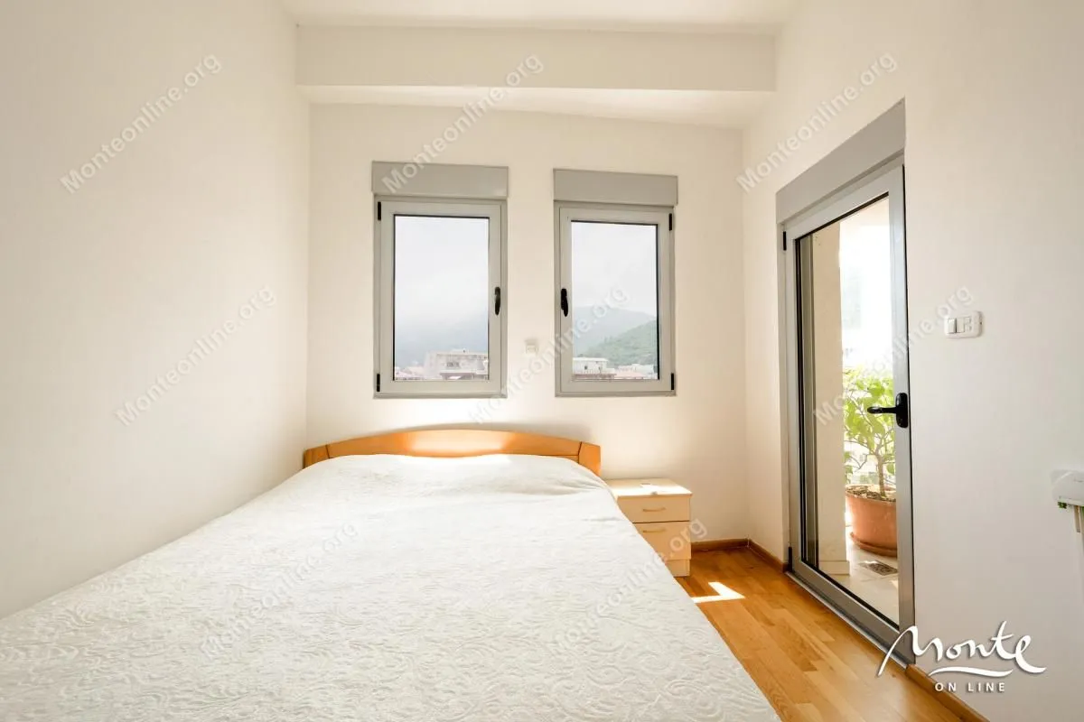 Sale, four bedroom apartment, 150m², Rozino, Budva
