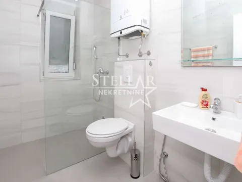 Rent, house, 130m², Gornja Gorica, Podgorica - image 14