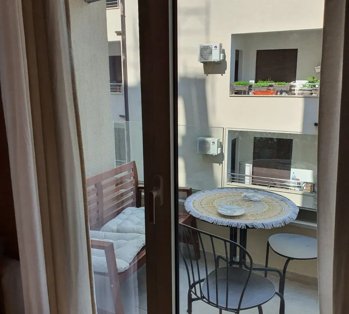 Rent, one bedroom apartment, 29m², Bečići, Budva