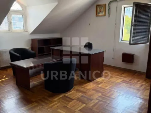 Rent, office space, 130m², Stara Varoš, Podgorica - image 3