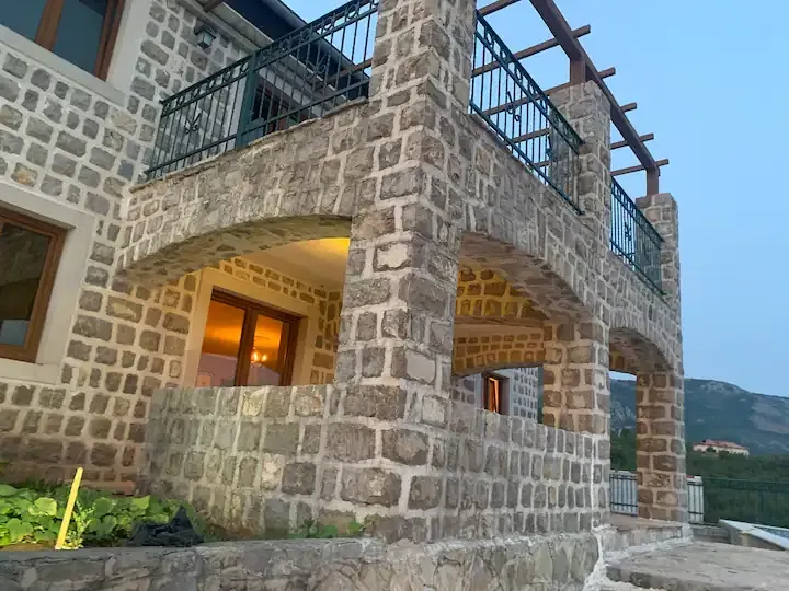 Sale, house, 466m², Petrovac, Budva
