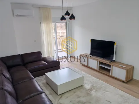 Izdavanje, dvosoban stan, 80m², Preko Morače, Podgorica - image 9