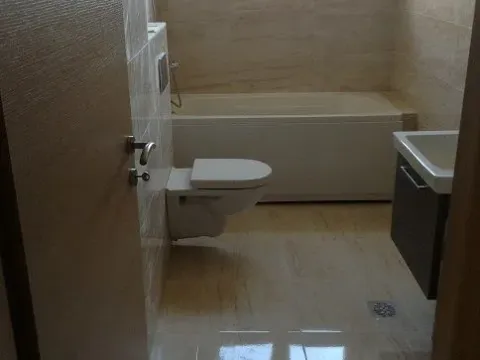 Prodaja, trosoban stan, 108m², Dobrota, Kotor - image 18