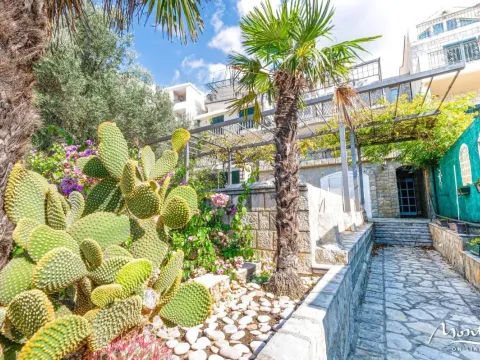 Prodaja, kuća, 375m², Sveti Stefan, Budva - image 26