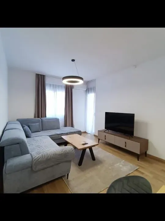 Izdavanje, jednosoban stan, 45m², City Kvart, Podgorica