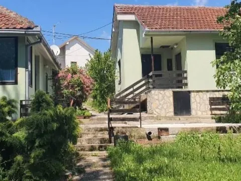 Sale, house, 87m², Voždovac Sve Podlokacije, Beograd - image 2
