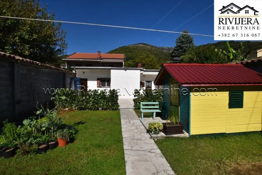 Prodaja, kuća, 210m², Bijela, Herceg Novi