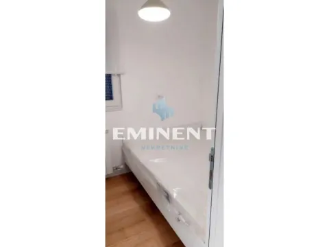 Izdavanje, stan, 40m², Vračar Sve Podlokacije, Beograd - image 8