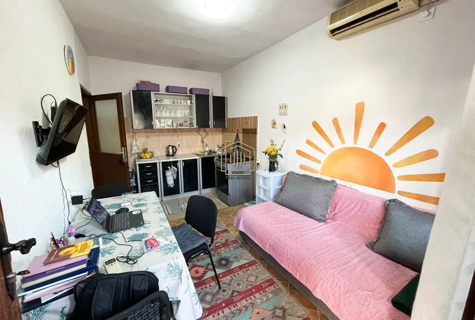 Izdavanje, jednosoban stan, 40m², Pod Goricom, Podgorica