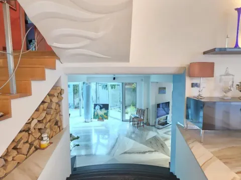 Sale, house, 400m², Denkova Basta, Zvezdara Sve Podlokacije - image 8