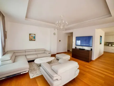 Rent, two bedroom apartment, 148m², Centar, Budva - image 9