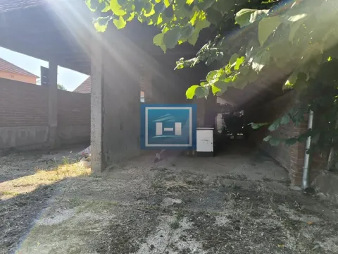 Prodaja, kuća, 824m², Brestovo, Despotovac - image 18