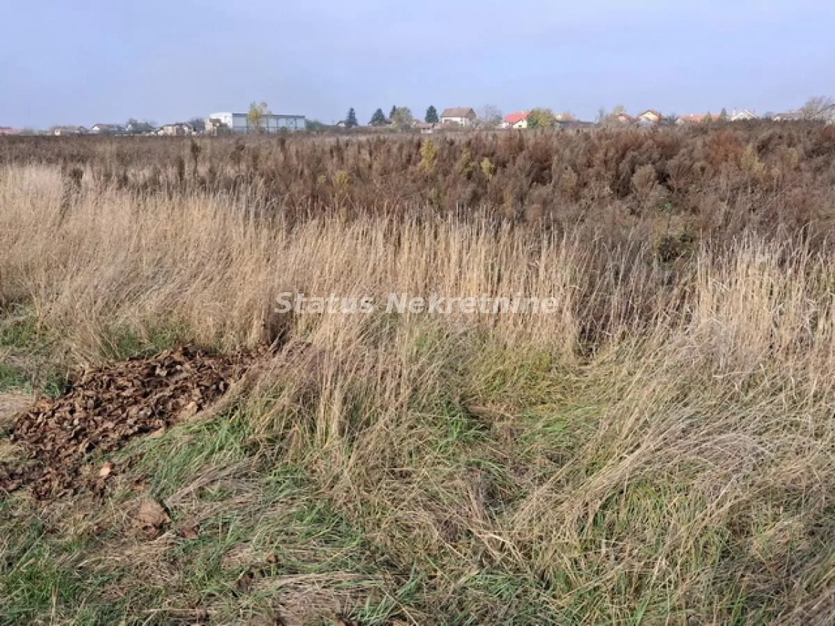 Prodaja, plac, 570m², Futog, Novi Sad Sve Podlokacije
