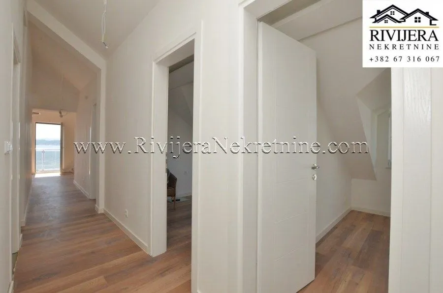 Prodaja, trosoban stan, 146m², Đenovići, Herceg Novi