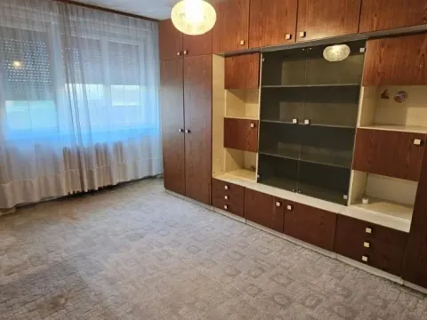 Sale, three bedroom apartment, 78m², Sajmište, Novi Sad - image 3