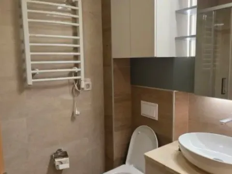 Izdavanje, jednosoban stan, 45m², Nova Dalmatinska, Podgorica - image 3