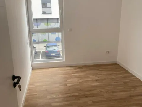 Prodaja, jednosoban stan, 57m², Bar, Crna Gora - image 6