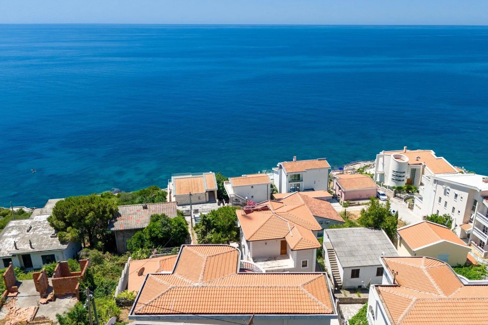 Prodaja, kuća, 400m², Dobre Vode, Bar