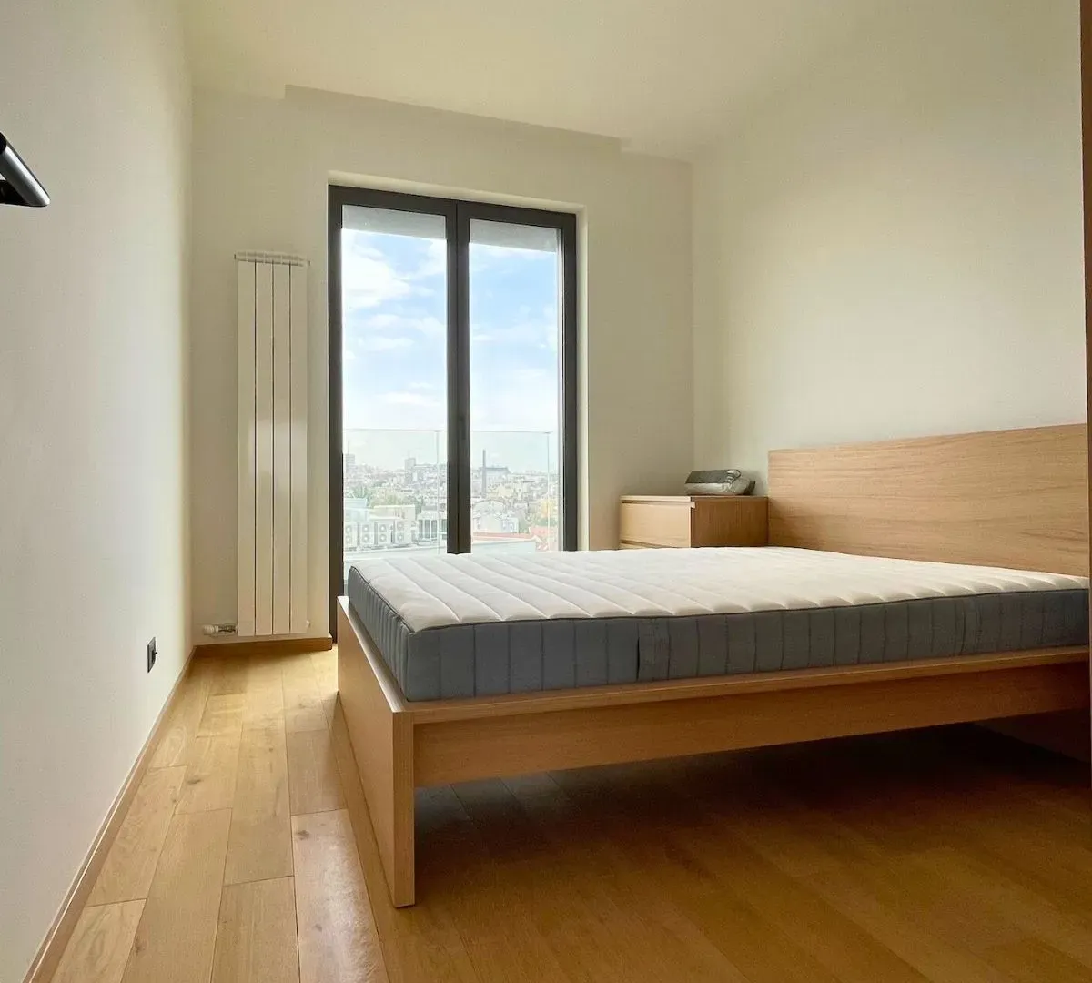 Izdavanje, trosoban stan, 81m², Stari grad, Novi Sad