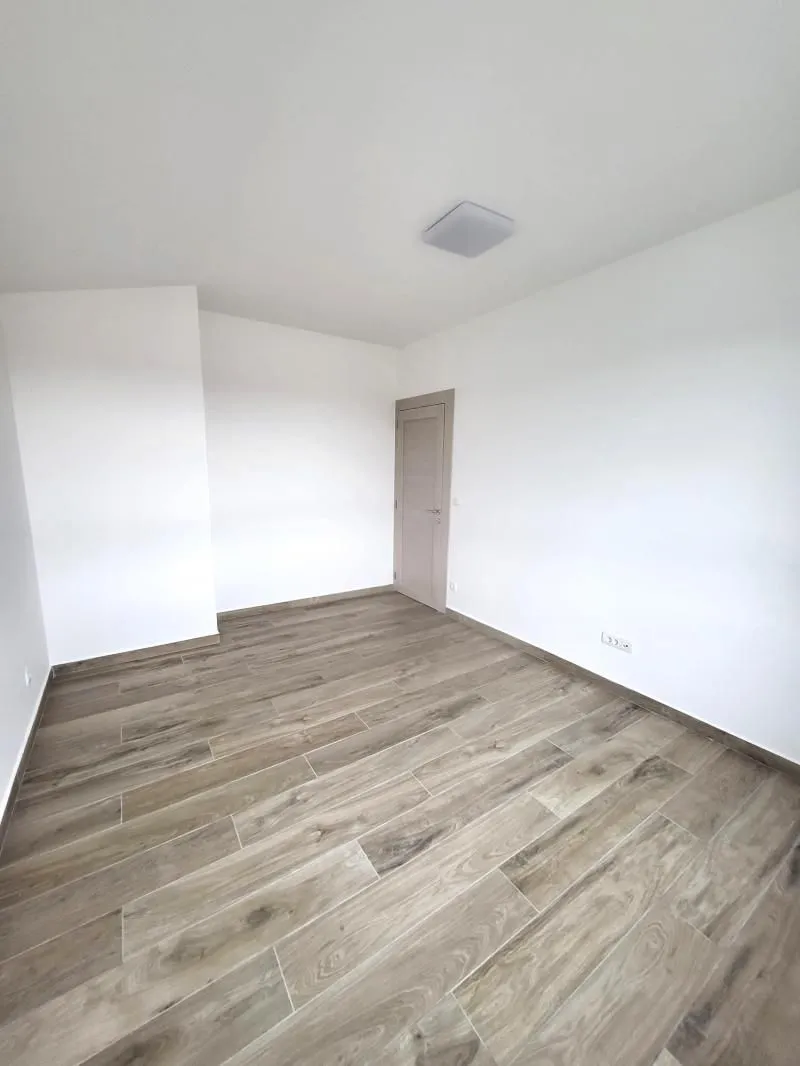 Rent, three bedroom apartment, 80m², Zemun Sve Podlokacije, Beograd