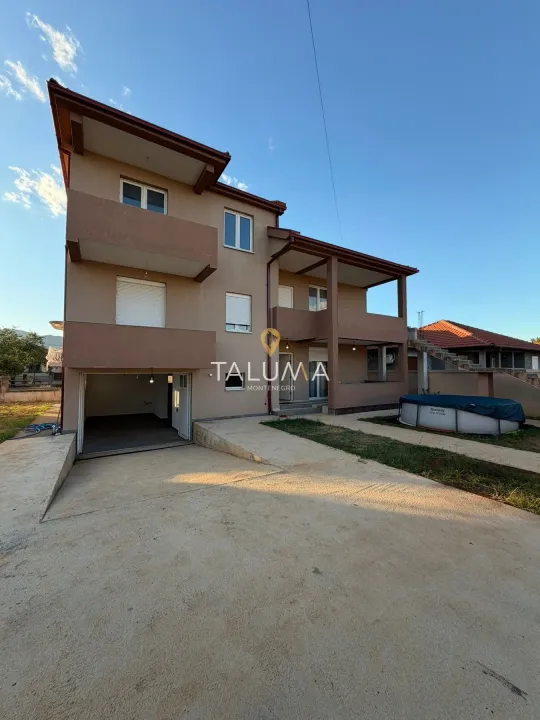 Rent, house, 270m², Donja Gorica, Podgorica