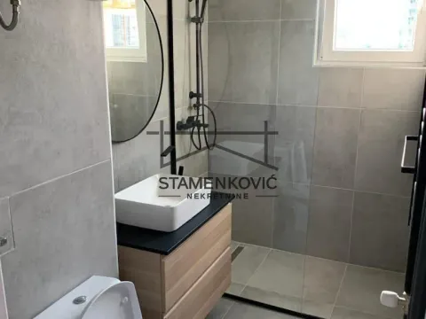 Izdavanje, jednosoban stan, 37m², Sajam, Novi Sad Sve Podlokacije - image 7
