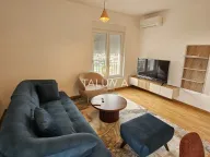 Izdavanje, dvosoban stan, 65m², Stari Aerodrom, Podgorica - image 1