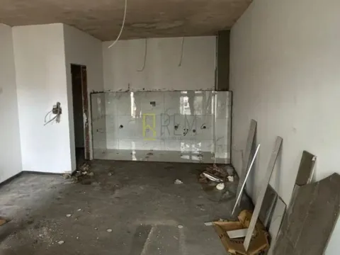 Prodaja, jednosoban stan, 47m², Zabjelo, Podgorica - image 2