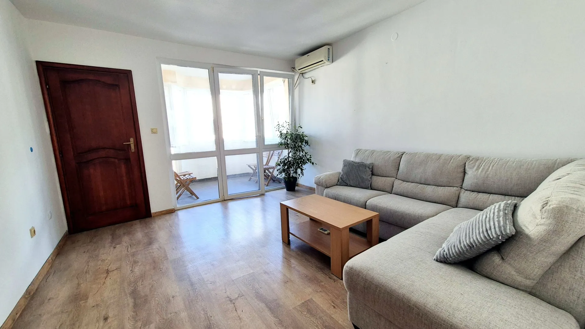 Sale, two bedroom apartment, 57m², Ilino, Bar