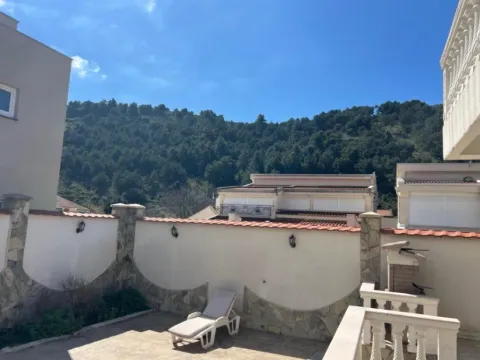 Prodaja, kuća, 275m², Polje, Bar - image 10