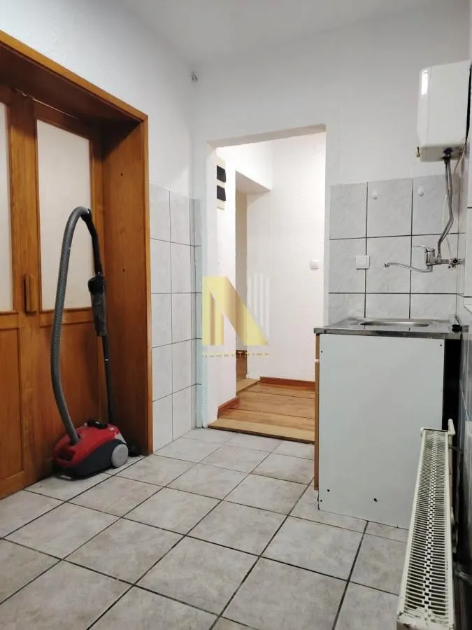 Rent, office space, 80m², Centar, Novi Sad
