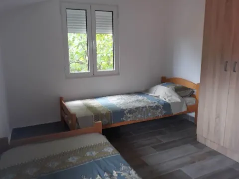 Izdavanje, jednosoban stan, 51m², Gradiošnica, Tivat - image 3