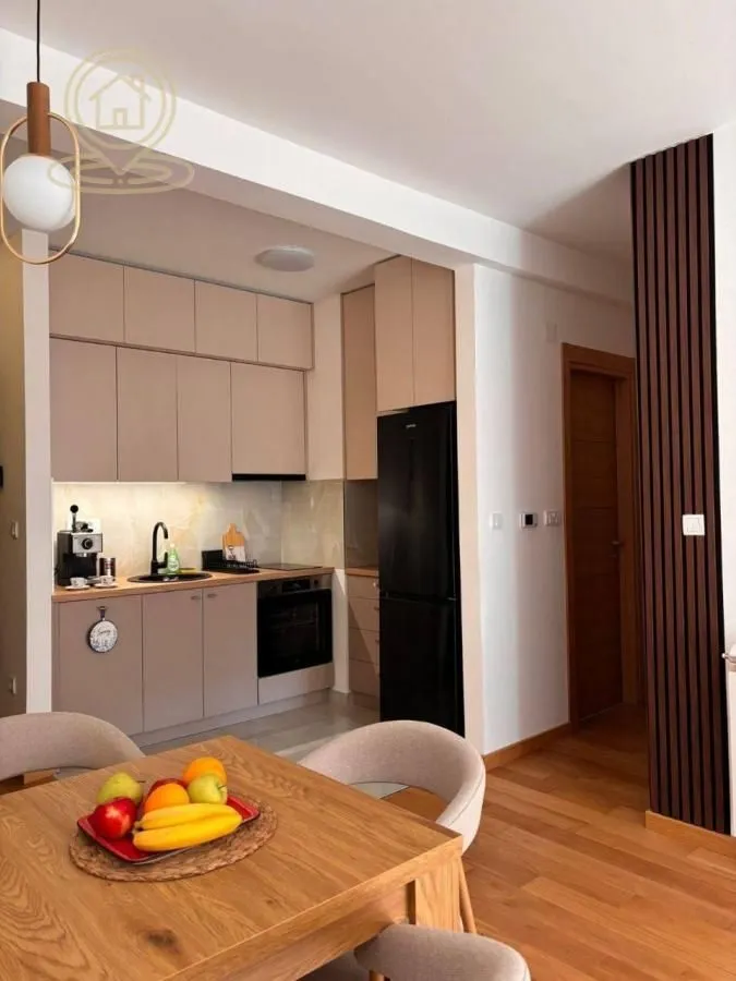 Izdavanje, dvosoban stan, 50m², Voždovac Sve Podlokacije, Beograd