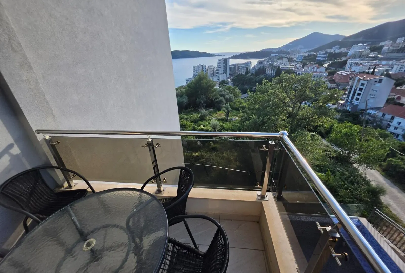 Sale, one bedroom apartment, 53m², Rafailovići, Budva