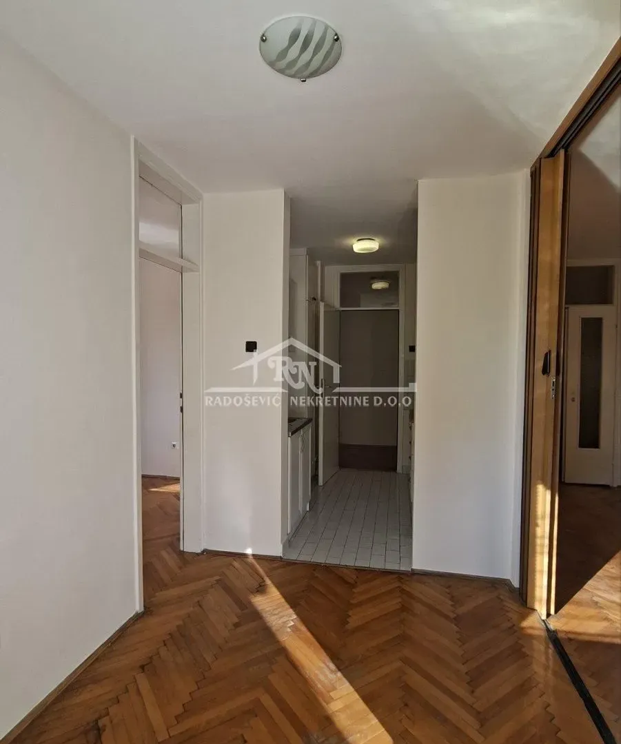 Rent, one bedroom apartment, 51m², Čukarica, Beograd