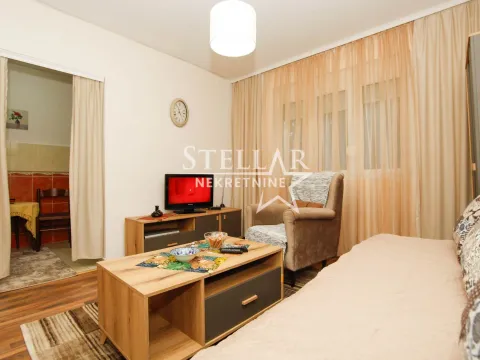 Izdavanje, garsonjera, 24m², Gintaš, Podgorica - image 2