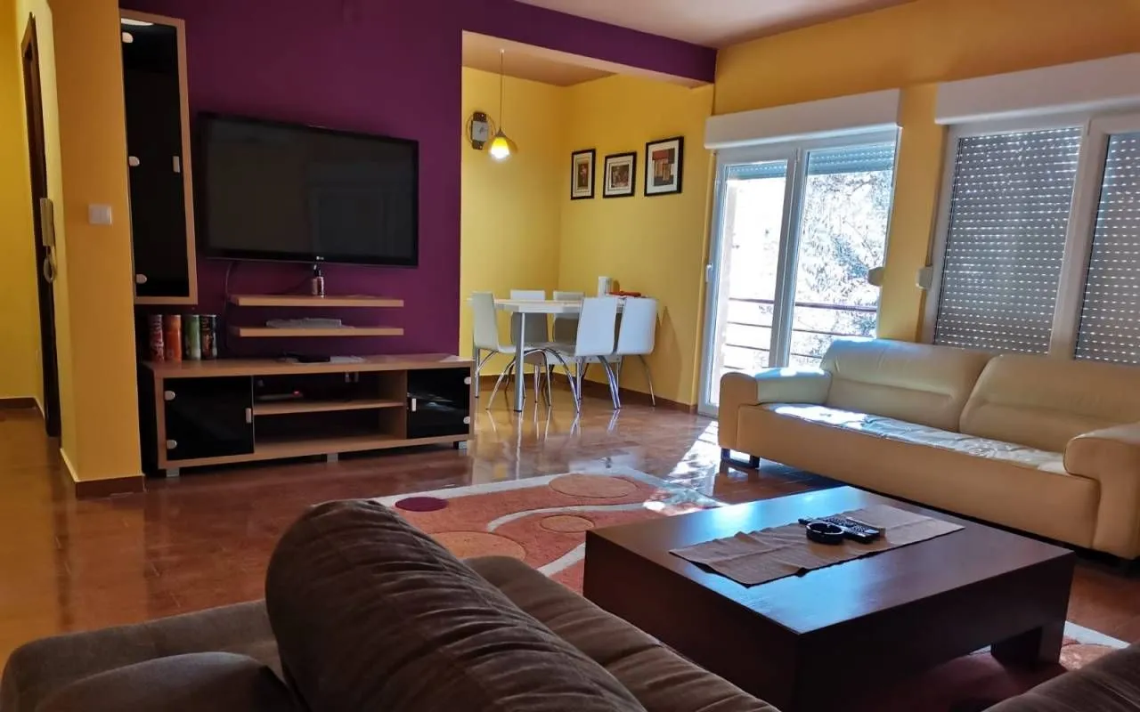Sale, two bedroom apartment, 77m², Petrovac, Budva