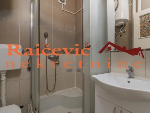 Rent, three bedroom apartment, 54m², Kluz, Zvezdara Sve Podlokacije - image 12