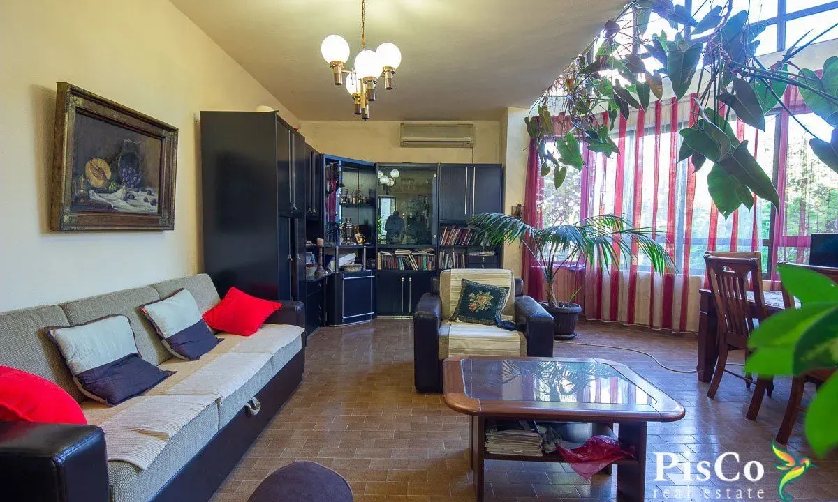 Sale, house, 400m², Stara Varoš, Podgorica