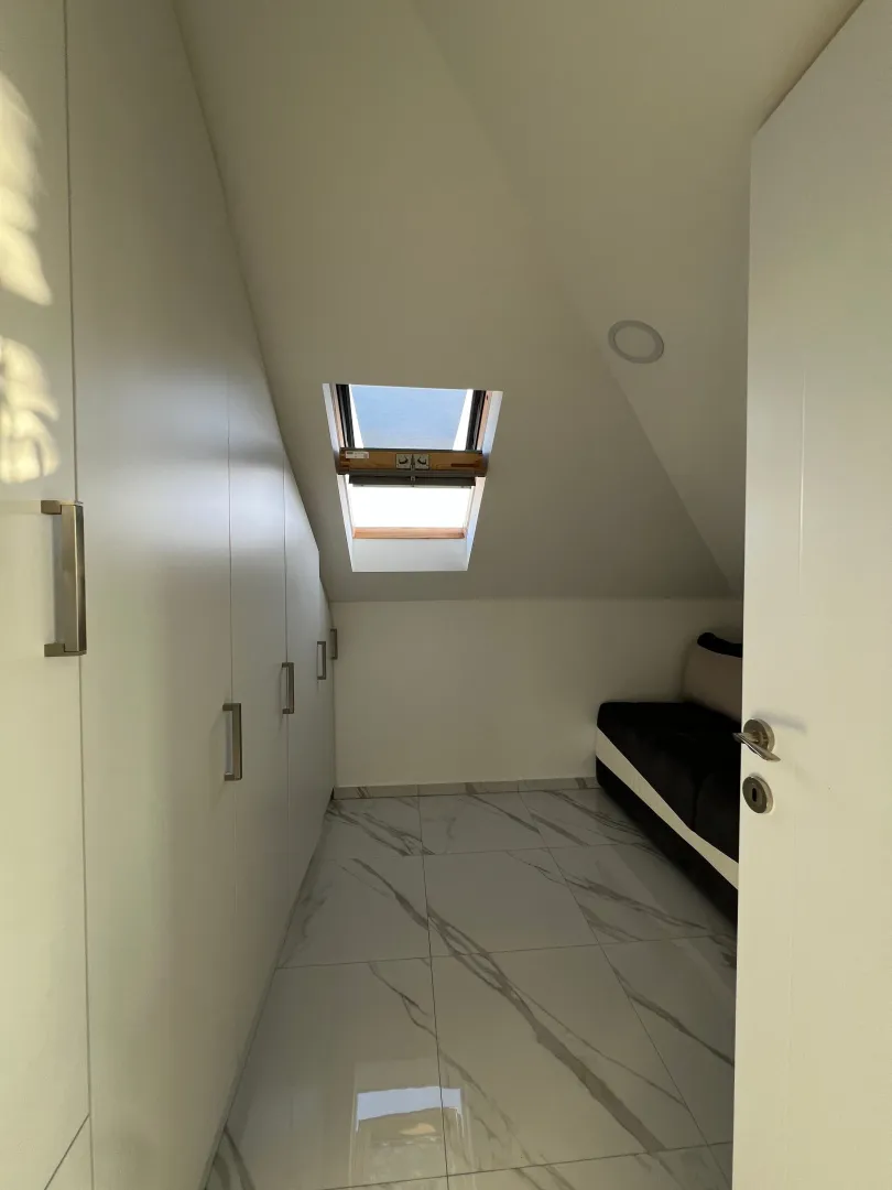 Rent, two bedroom apartment, 72m², Popovići, Bar