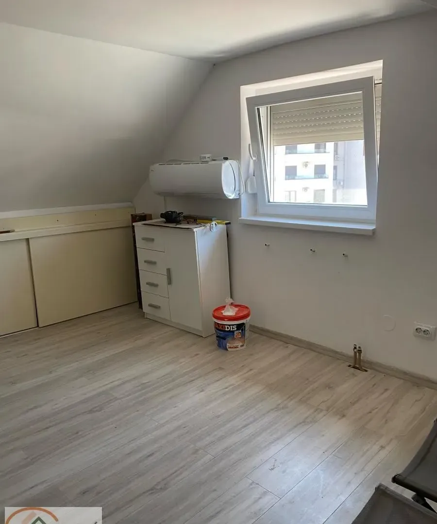 Prodaja, dvosoban stan, 108m², Crveni Krst, Beograd