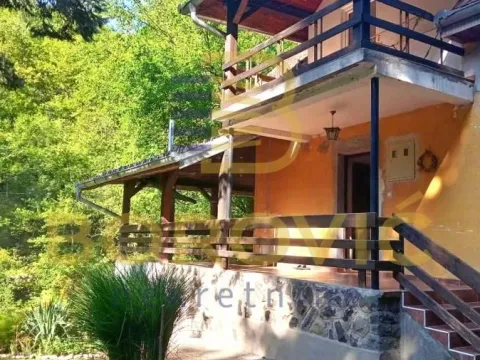 Sale, house, 190m², Kraljevo, Srbija - image 3
