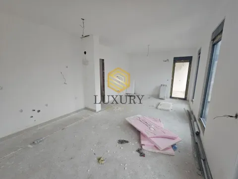Prodaja, jednosoban stan, 51m², Radovići, Tivat - image 4