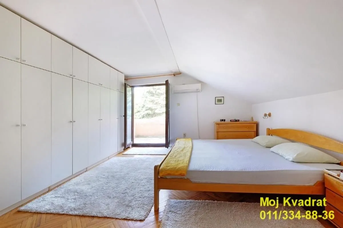 Sale, house, 250m², Dušanovac, Voždovac Sve Podlokacije